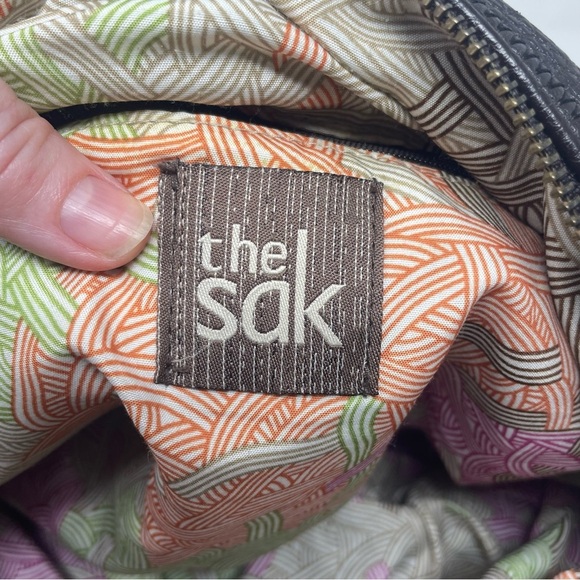 The Sak Leather Hobo Bag – Brown  Crossbody & Arm Straps - Picture 7 of 16